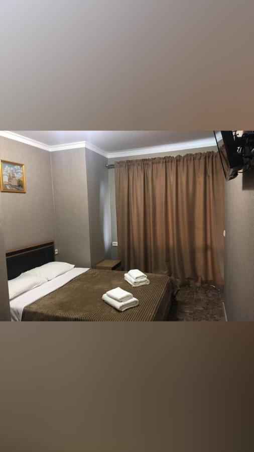 Gloriya Hotel Lidzava Kültér fotó