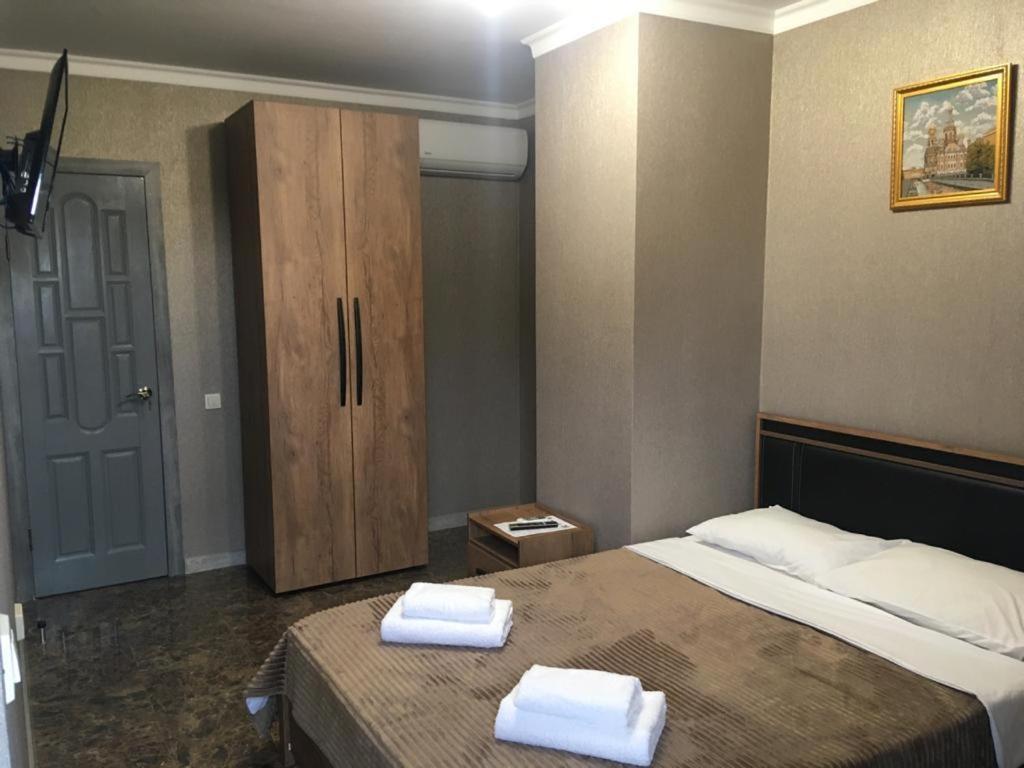 Gloriya Hotel Lidzava Kültér fotó
