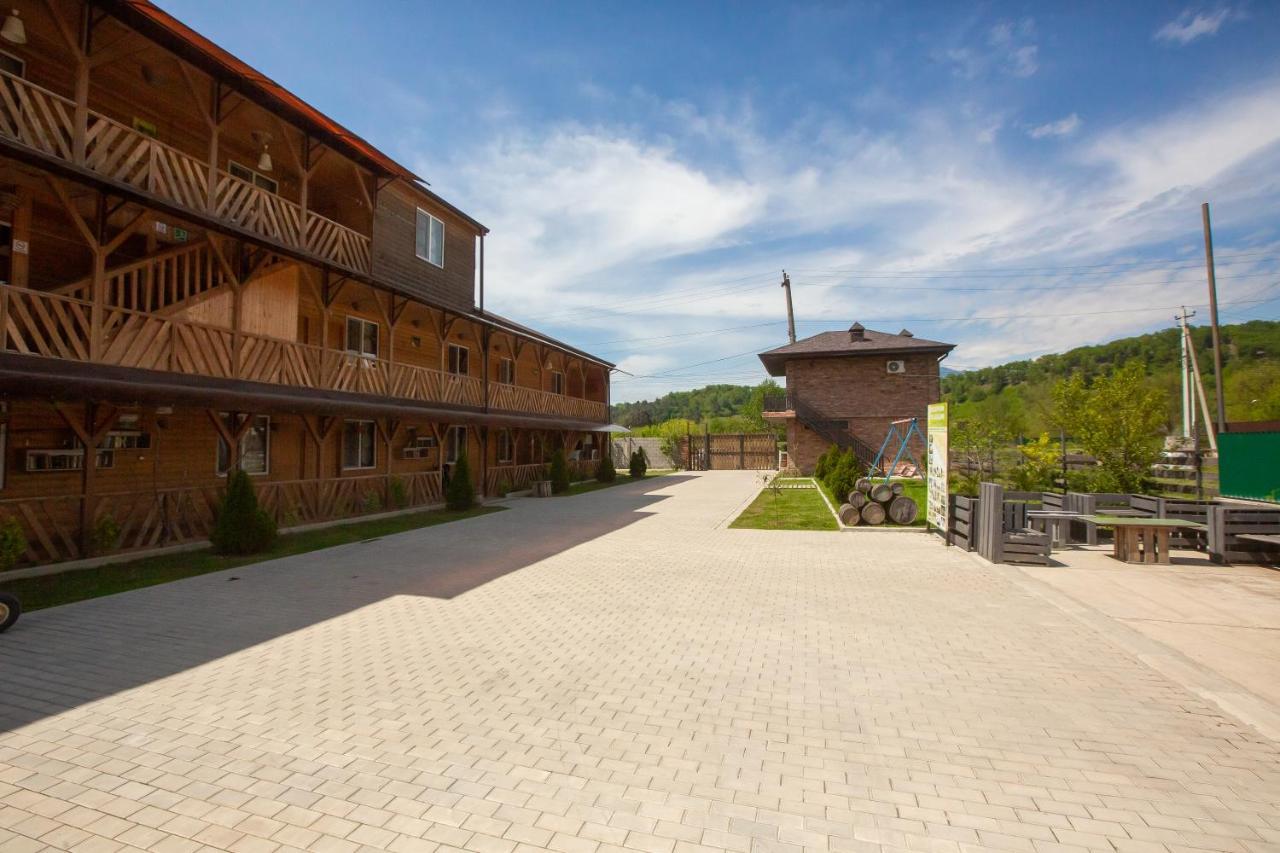 Gloriya Hotel Lidzava Kültér fotó