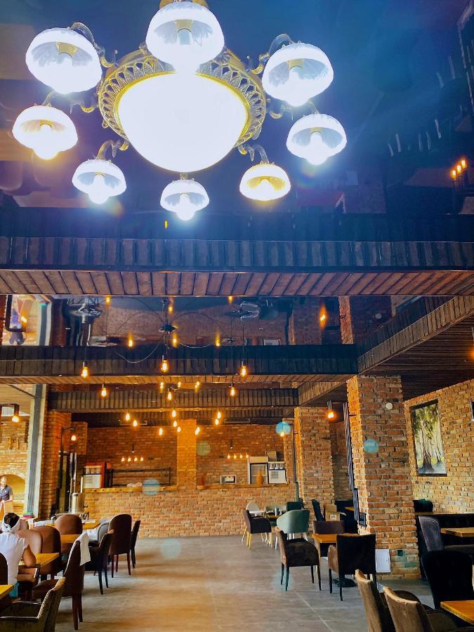 Gloriya Hotel Lidzava Kültér fotó