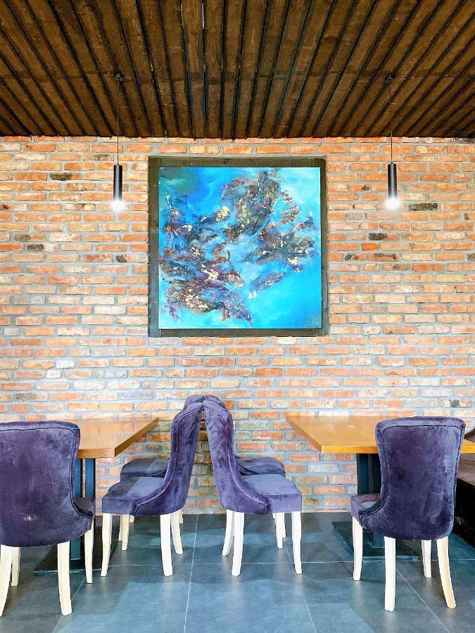 Gloriya Hotel Lidzava Kültér fotó